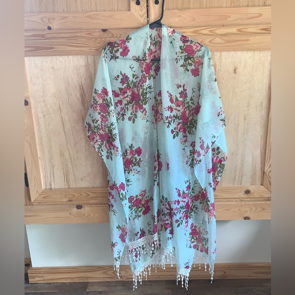 Floral crochet fringe sheer boho hippy kimono wrap size OS